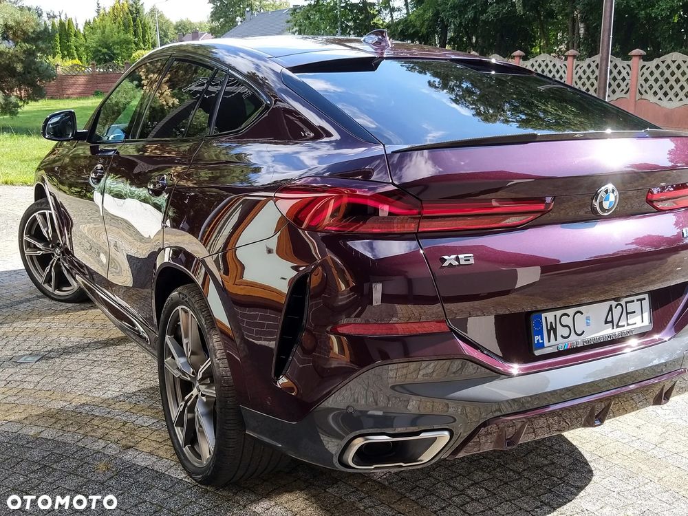 BMW X6 xDrive40d mHEV - 26