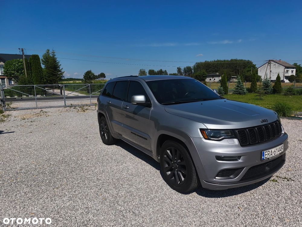 Jeep Grand Cherokee 5.7 V8 Overland Summit - 22