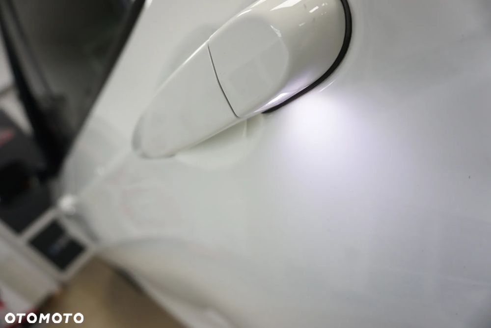 BMW X3 xDrive35d - 17