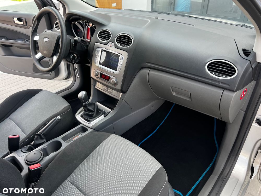 Ford Focus 1.6 TDCi DPF Silver Magic - 17