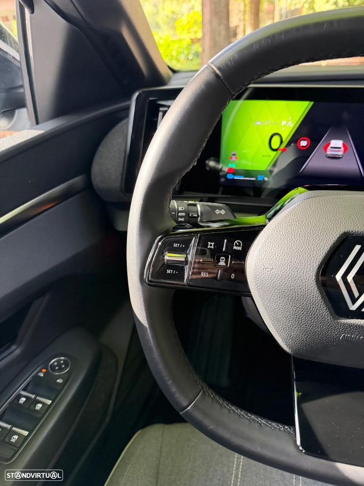 Renault Mégane E-Tech 130 Comfort Range Evolution - 24