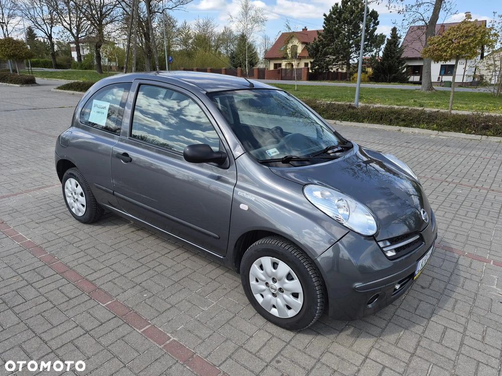 Nissan Micra - 1
