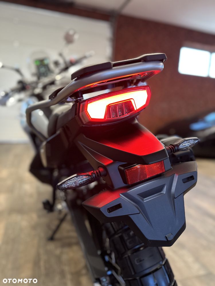 CFMoto 1000 MT-X - 18