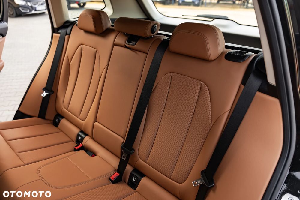 BMW X3 sDrive18d Advantage - 27