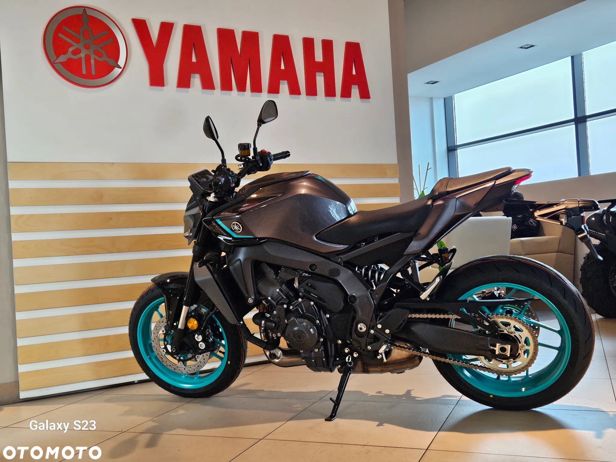 Yamaha MT - 4