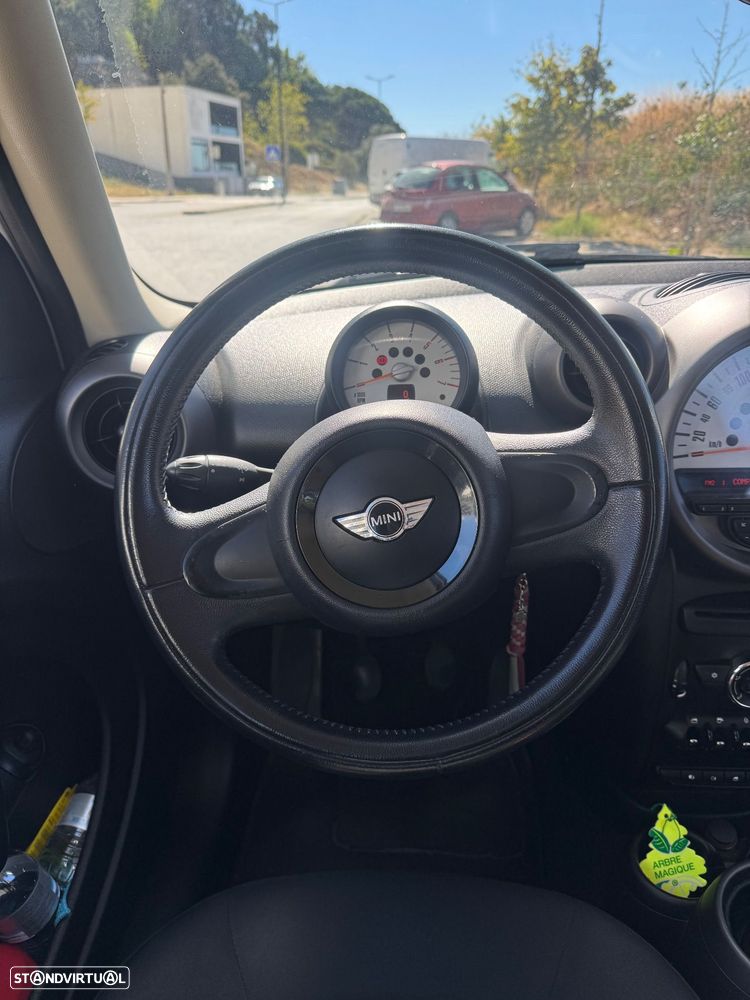 MINI Countryman Cooper D - 10