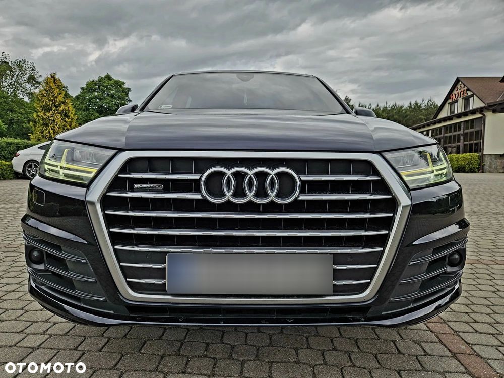 Audi Q7 - 16