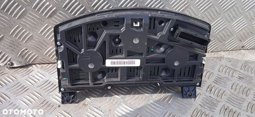 Licznik Opel Astra H III Europe - 3