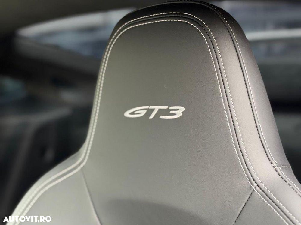 Porsche 911 GT3 - 9