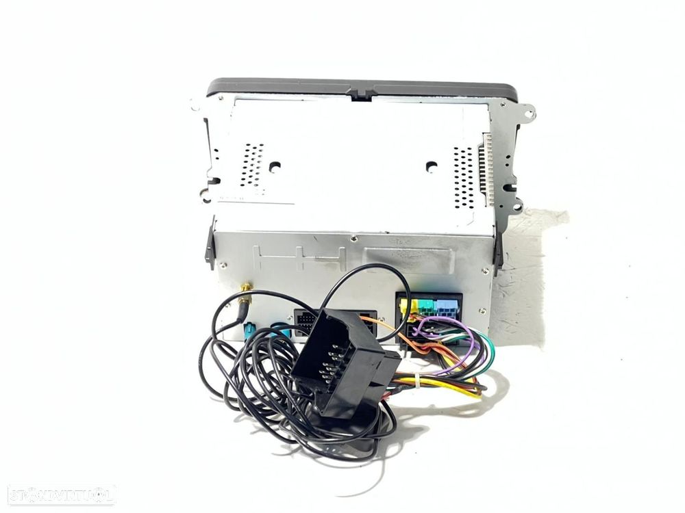Rádio VW PASSAT (3C5 3C2) - 3