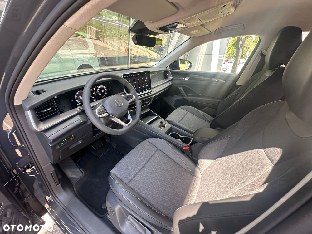 Volkswagen Tayron 2.0 TSI 4Mot Life Plus DSG - 11