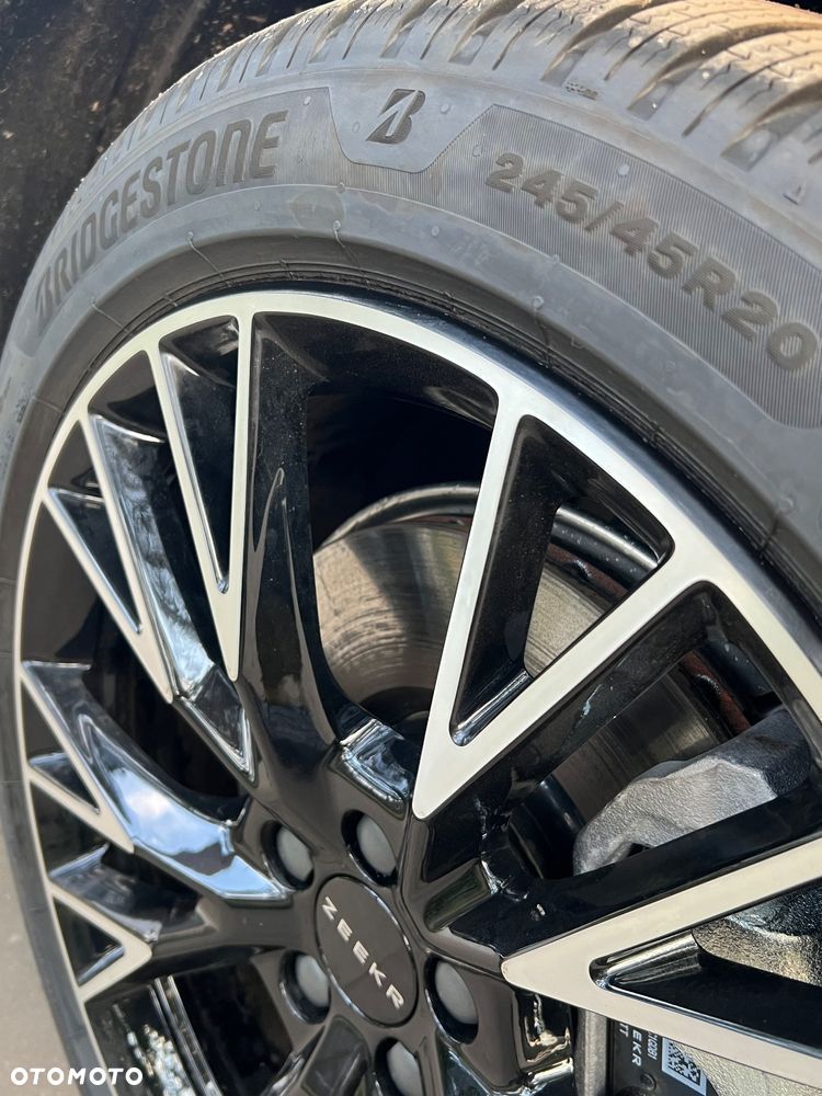 ZEEKR X AWD Privilege - 11