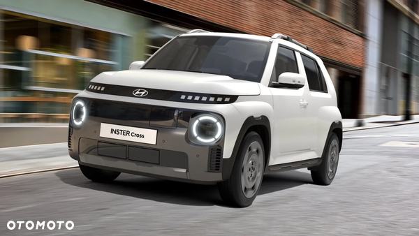 Hyundai Inster 49kWh Cross