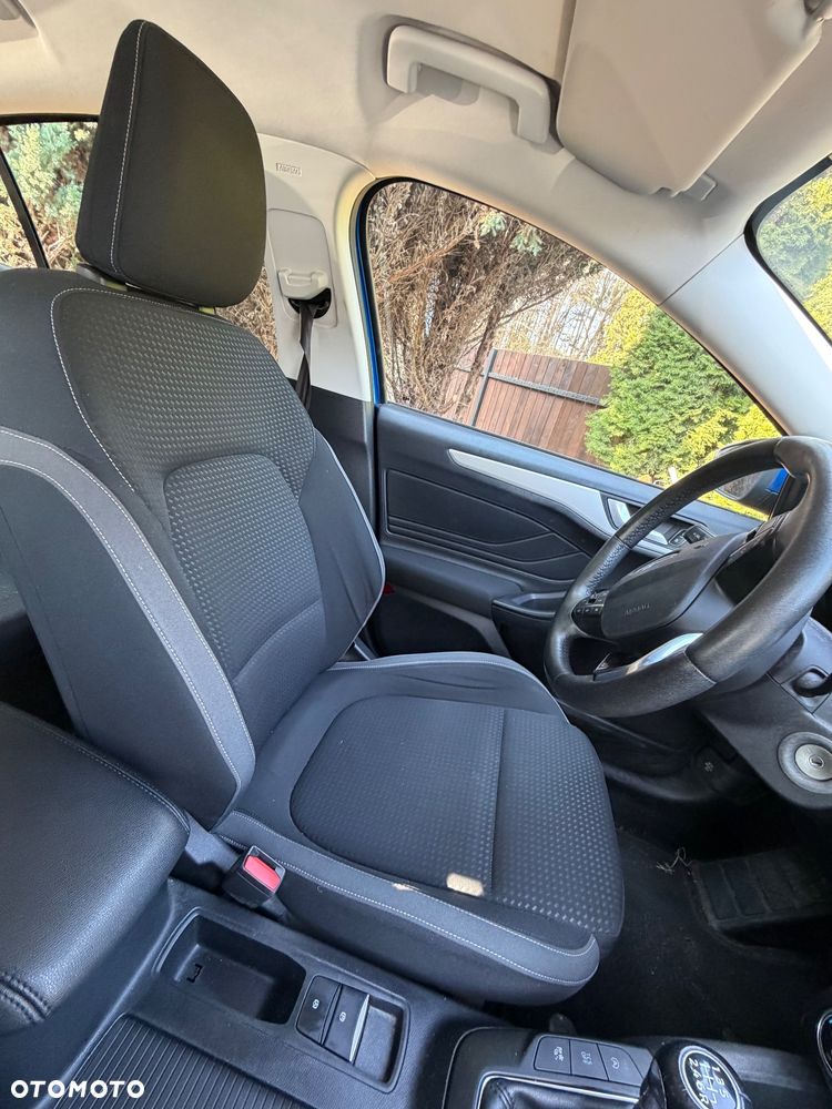 Ford Focus 1.0 EcoBoost Trend Edition - 8