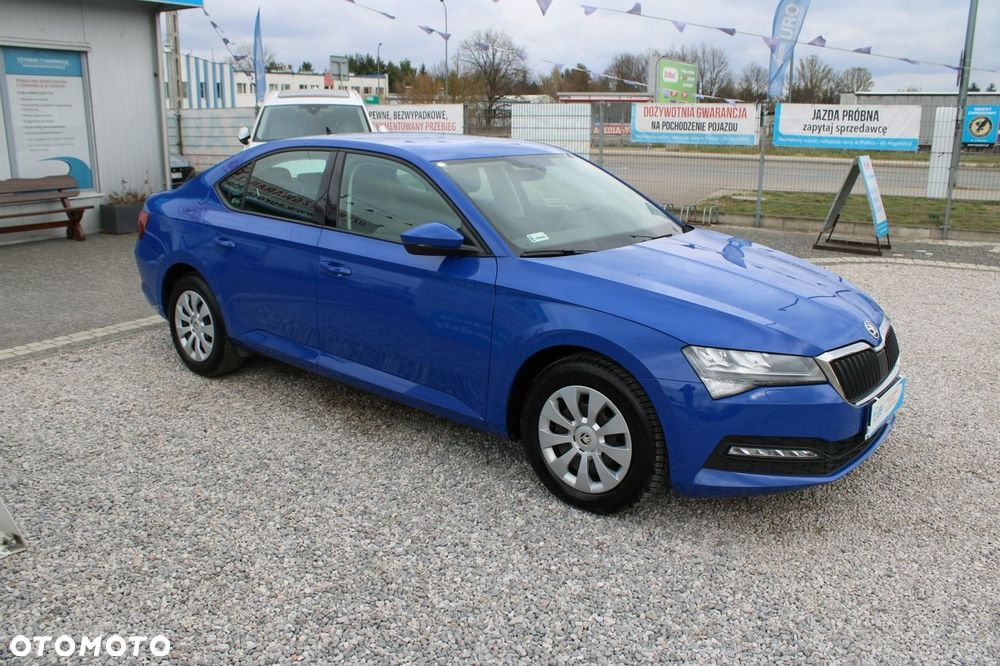 Skoda Superb 2021 photo 5