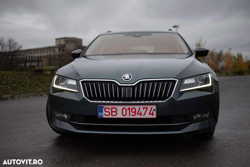Skoda Superb Combi 1.6 TDI DSG Style - 10