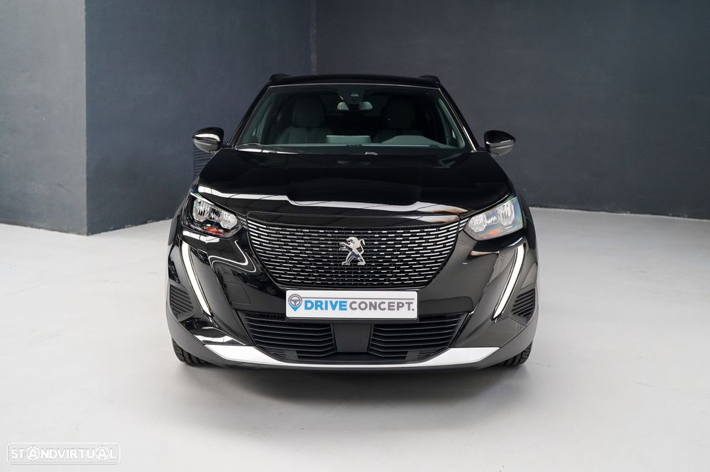 Peugeot 2008 1.2 PureTech Allure EAT8 - 3