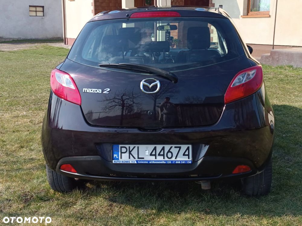 Mazda 2 - 7