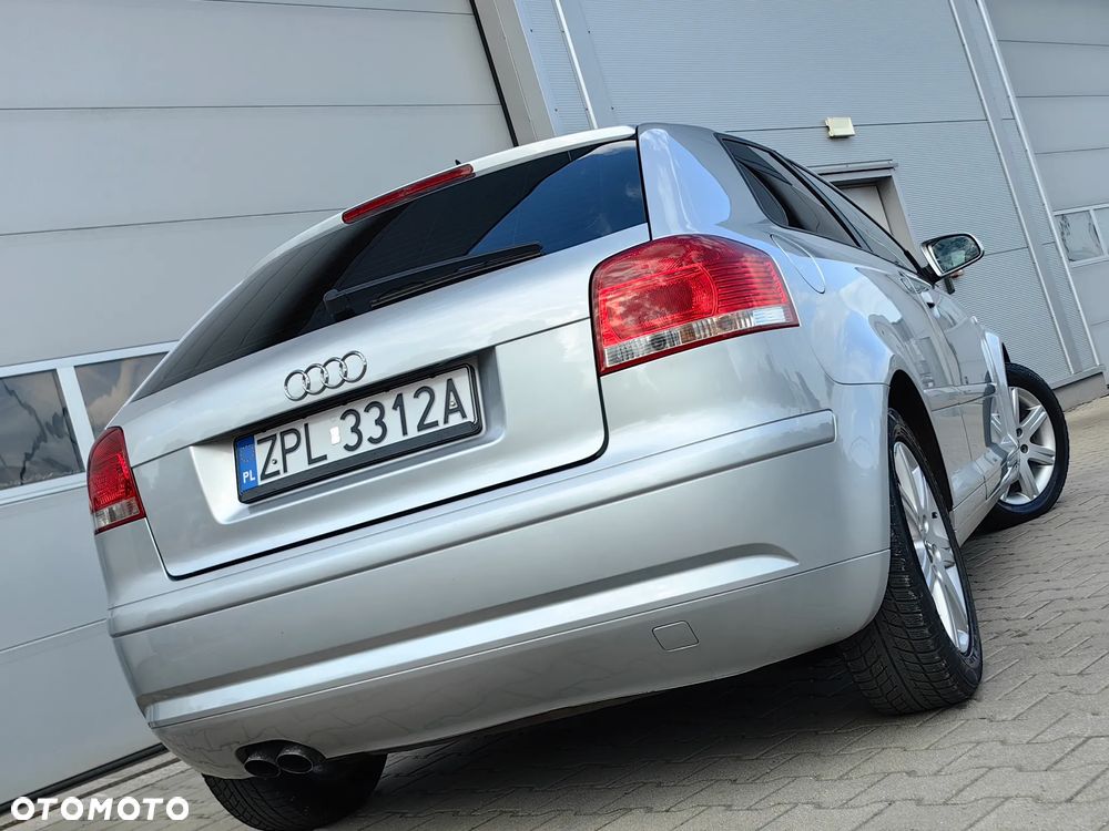 Audi A3 3-drzwiowe 2.0 TDI Ambiente - 18
