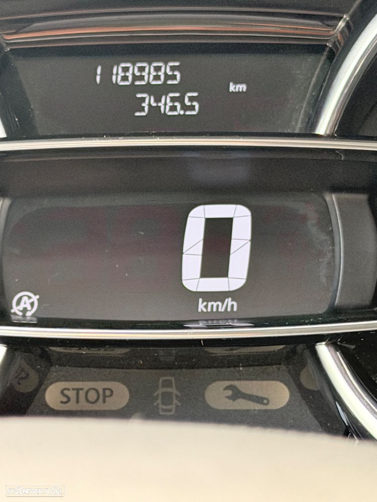 Renault Clio 0.9 TCe Limited Edition - 19