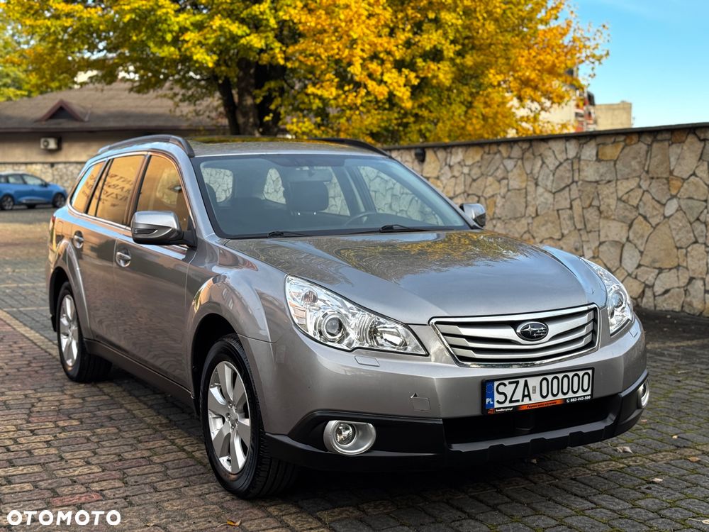 Subaru Outback 2010 photo 4