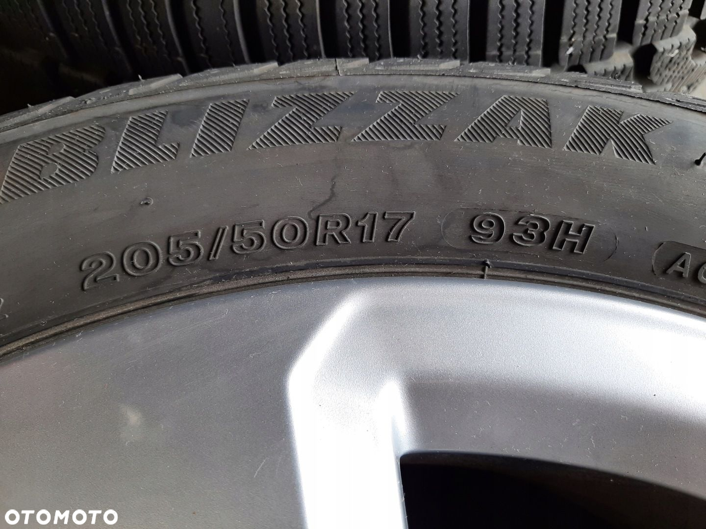 AUDI A3 KOŁA komplet ZIMOWE 205/50 R17 FELG ALU 17 5X112 8V0601025C - 7