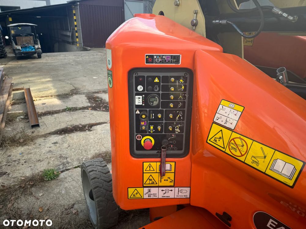 JLG JLG E400 AJP NARROW - 6