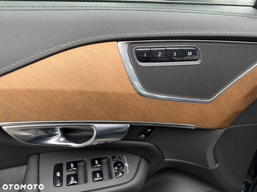 Volvo XC 90 B5 D AWD Inscription 7os - 20