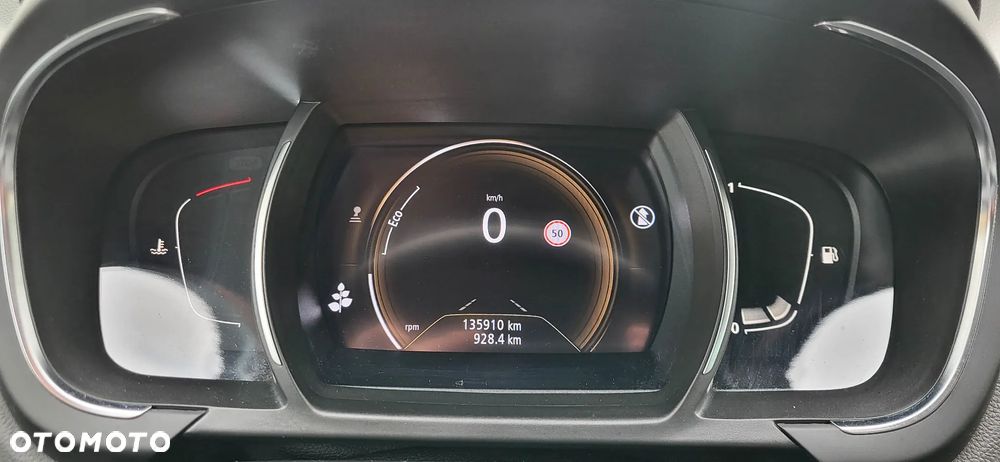 Renault Scenic BLUE dCi 120 BUSINESS EDITION - 26