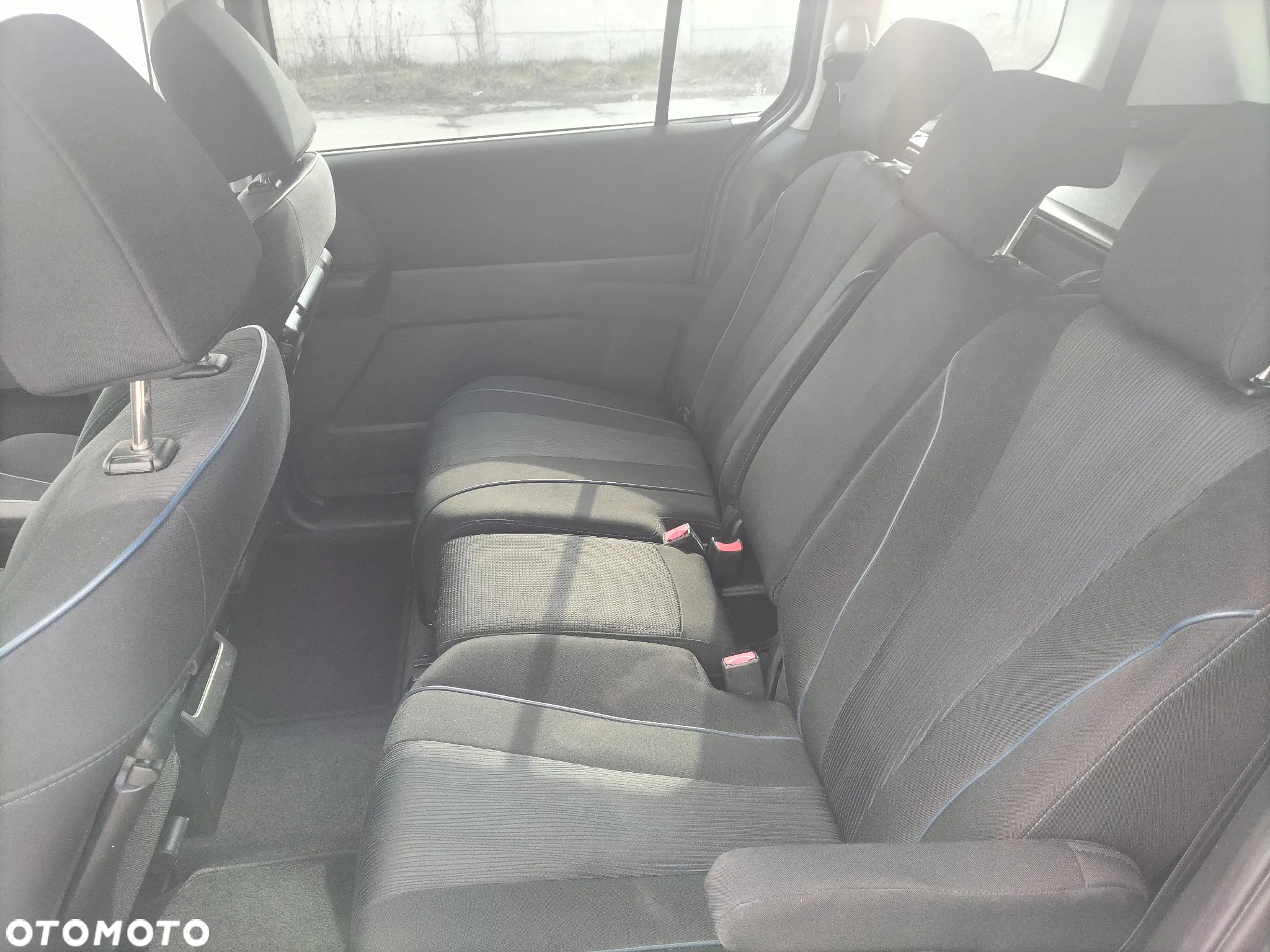 Mazda 5 2.0 MZR-DISI i-stop Sports-Line - 11
