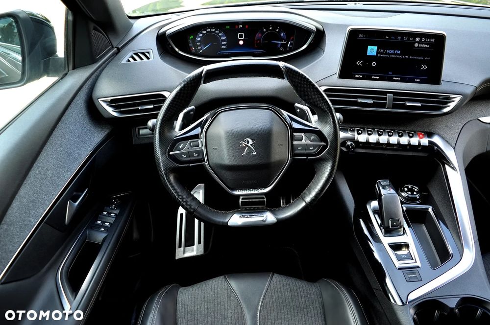 Peugeot 3008 1.2 PureTech Allure S&S EAT6 - 23