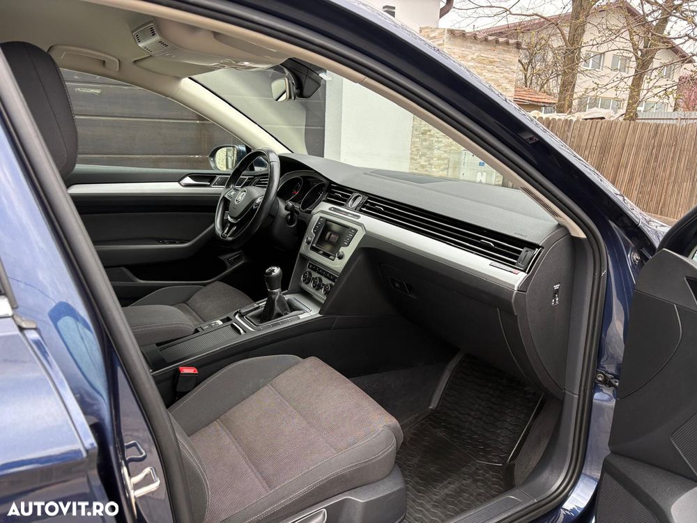 Volkswagen Passat 1.6 TDI (BlueMotion Technology) Comfortline - 14