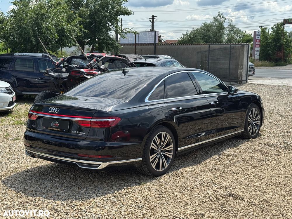 Audi A8 - 4