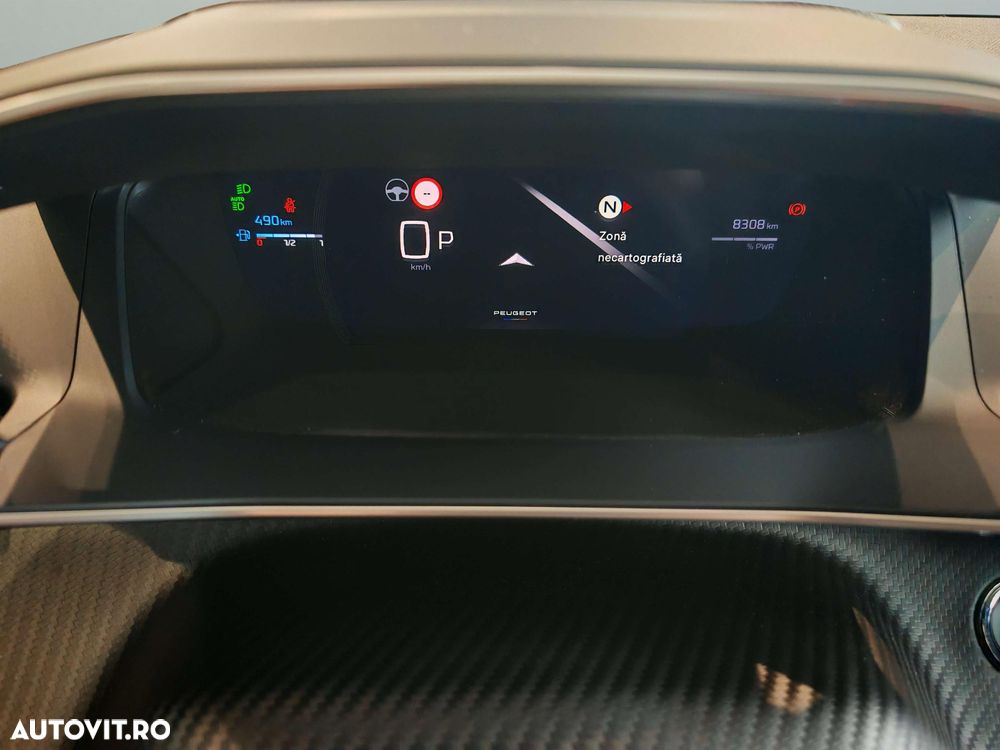Peugeot 2008 1.2L e-DCS6 MHEV GT - 33