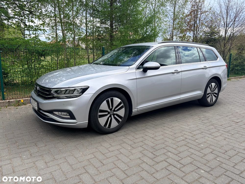 Volkswagen Passat 2.0 TDI EVO Business DSG - 2