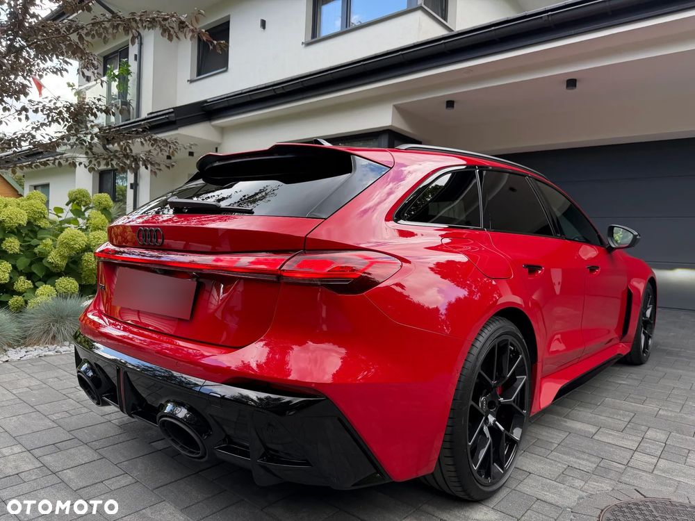 Audi RS5 Avant - 7
