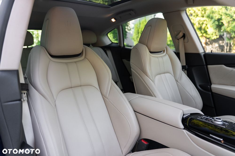 Maserati Levante Q4 GranSport - 33