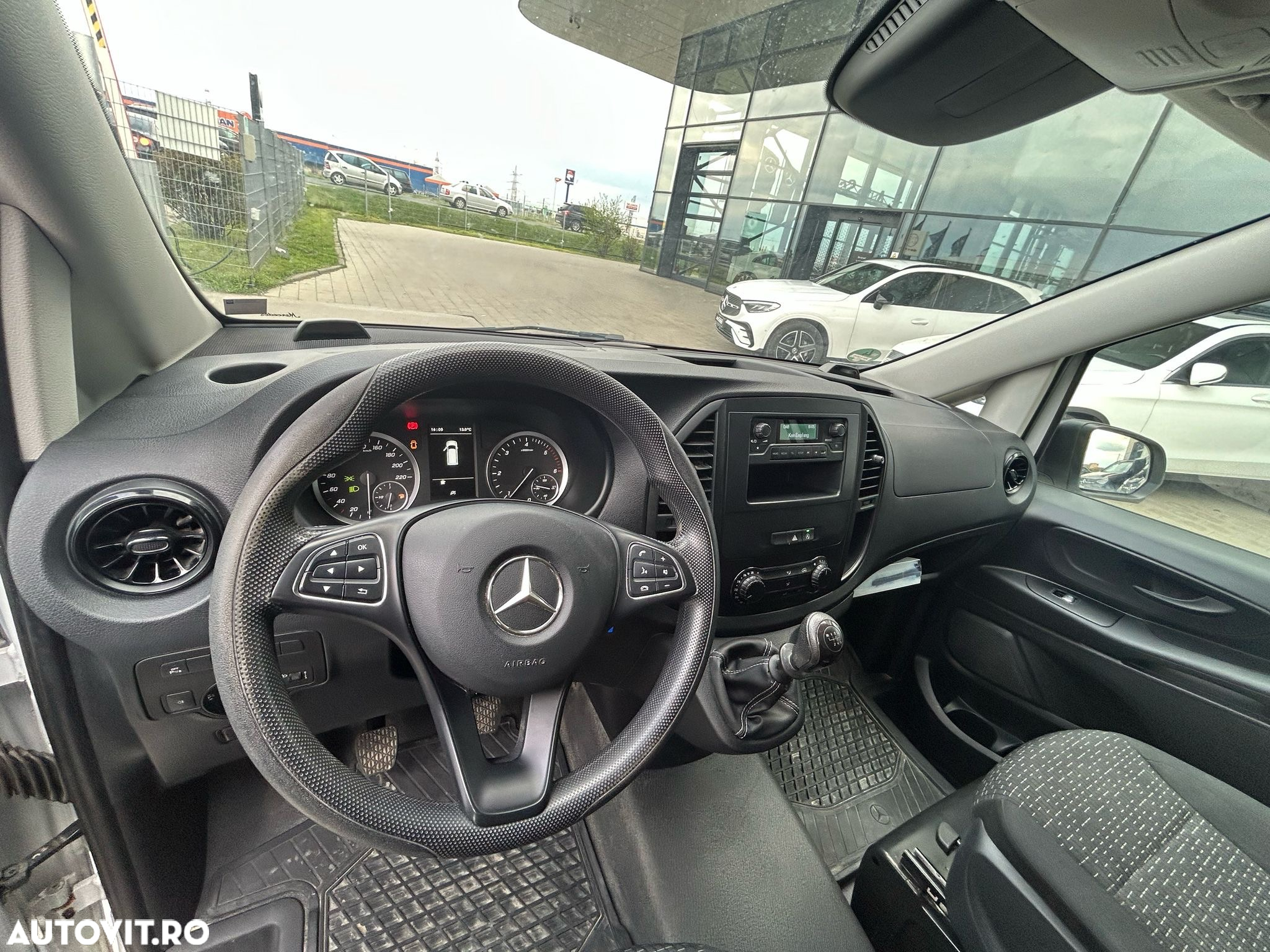 Mercedes-Benz VITO 110 cdi Lang - 12
