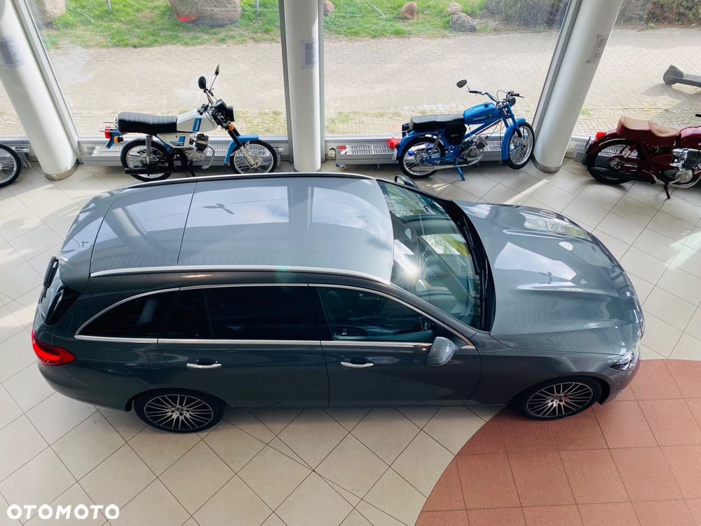 Mercedes-Benz Klasa C 220 d mHEV - 16