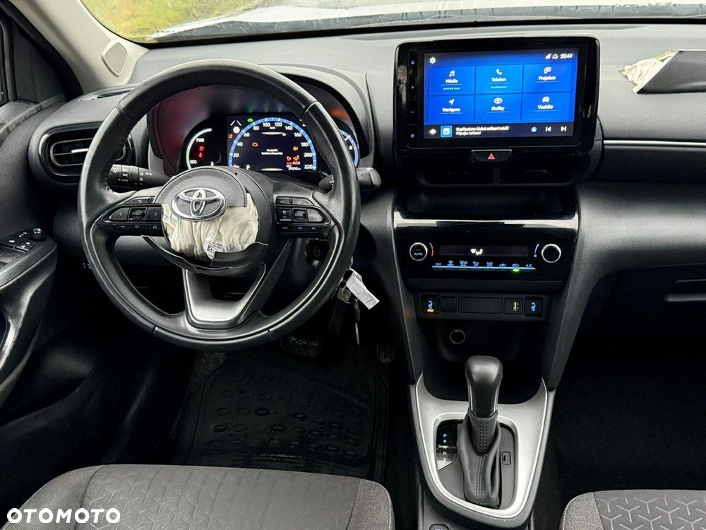 Toyota Yaris Cross Hybrid 1.5 Comfort - 24