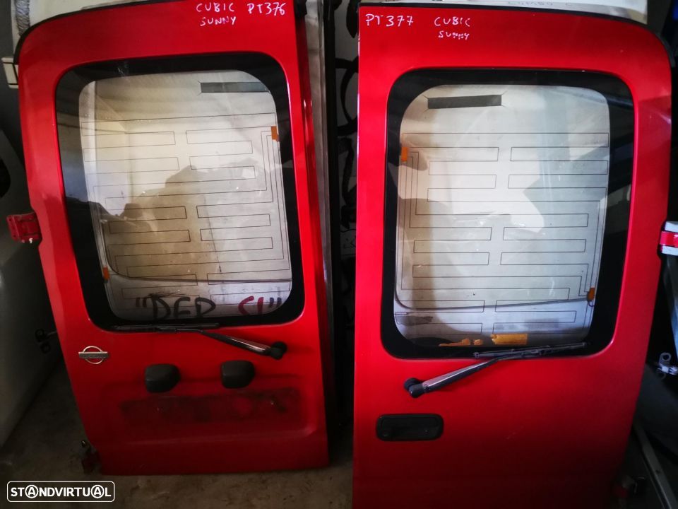 NISSAN CUBIC / SUNNY PORTAS TRÁS DUPLAS PT376 PT377 - 1