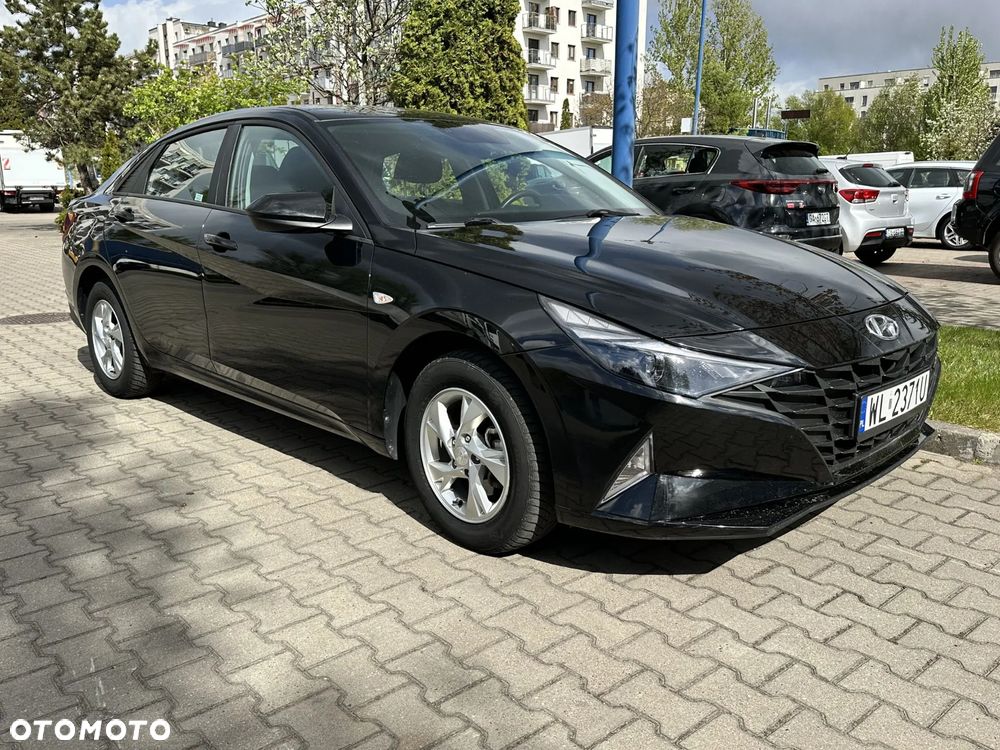 Hyundai Elantra 1.6 Modern CVT - 3