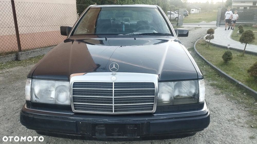 Mercedes-Benz W124 (1984-1993) - 2