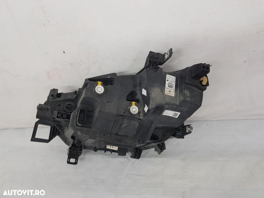 Far dreapta Full Led VW ID3 dupa 2020 - 7