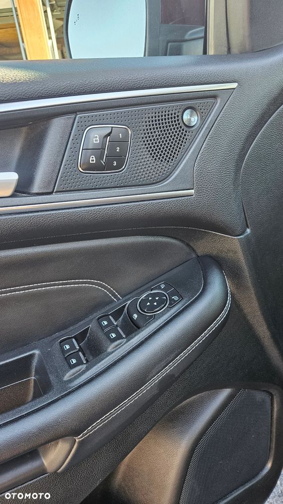 Ford Edge - 17