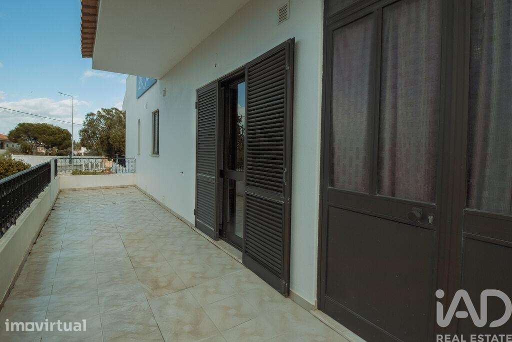 Apartamento T3 em Alvor de 123,95 m2
