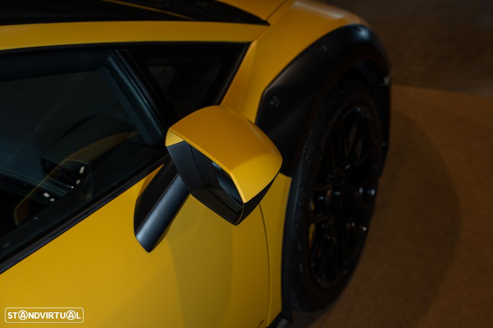Lamborghini Huracán STerrato - 11