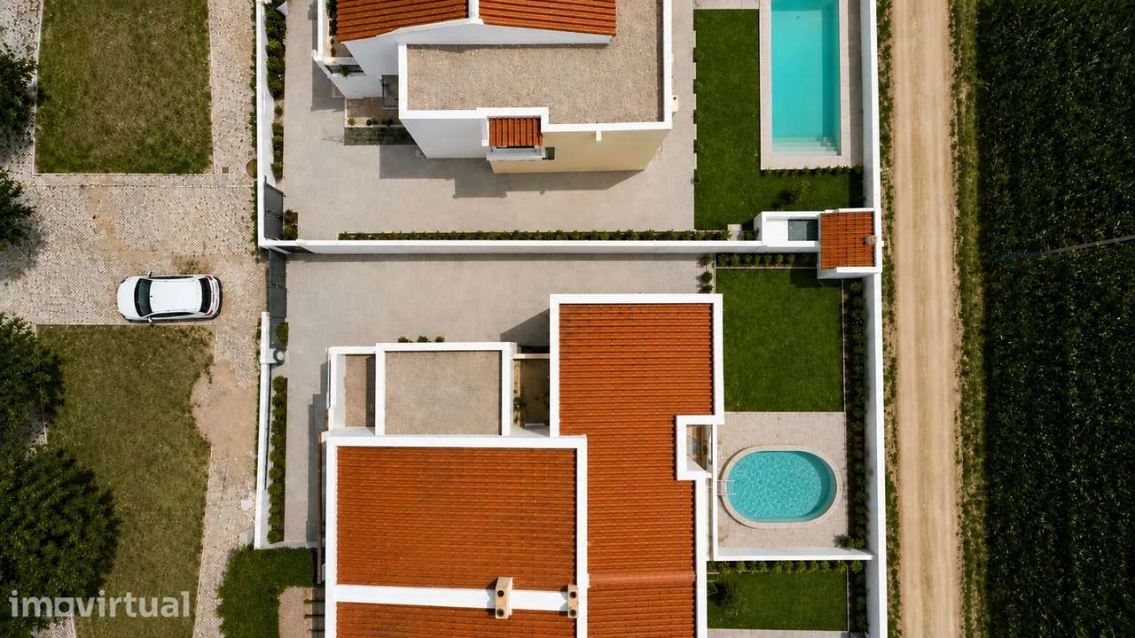 Oportunidade - Moradia T4+2 totalmente remodelada com piscina em Canha - Grande imagem: 4/10