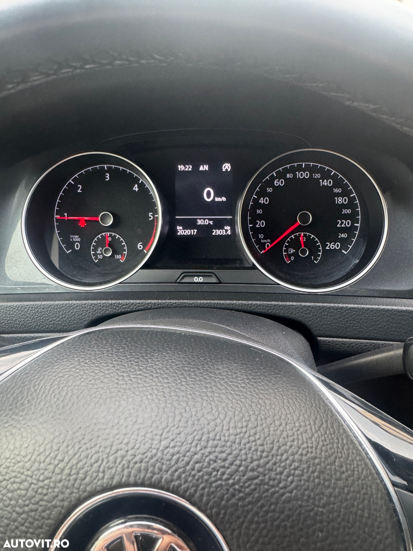 Volkswagen Golf Variant 1.6 TDI SCR Join - 15