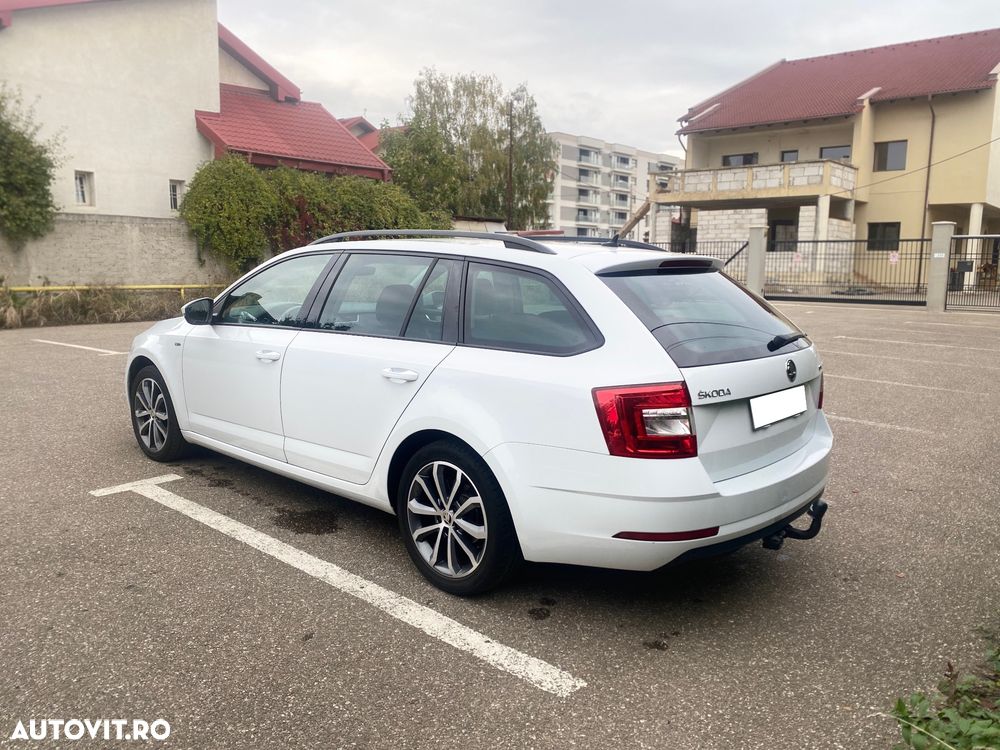 Skoda Octavia 2.0 TDI 4x4 DSG Soleil - 4